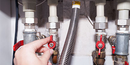 tank-water-heater-maintenace tank-water-heater-maintenace